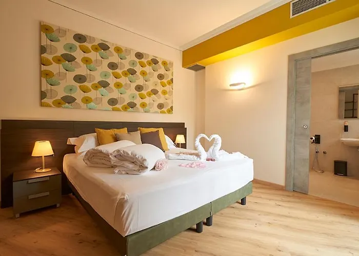 Hotel Cuserina 3*